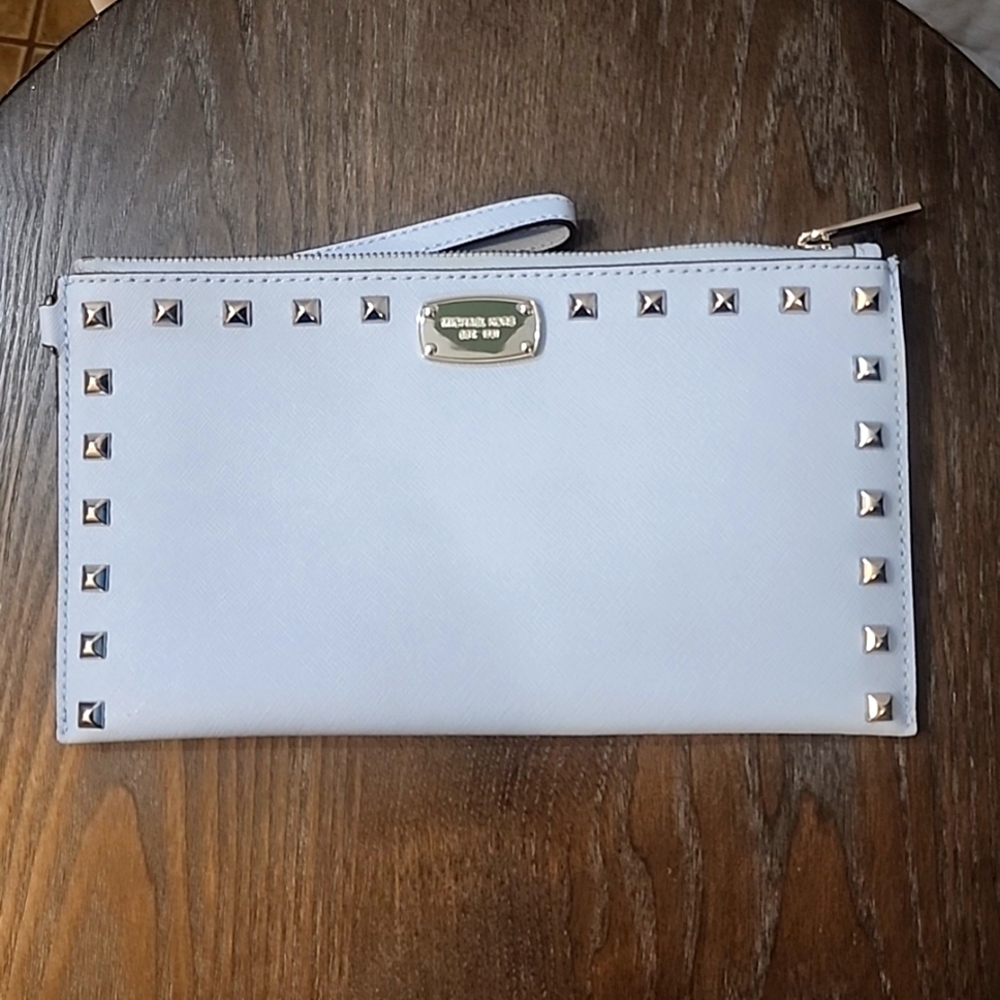 Michael Kors large wristlet